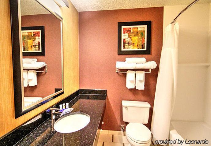 Fairfield Inn Boise Airport Экстерьер фото